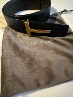 Tom Ford T-Buckle Reversible Leather Belt w/ Dust Bag- size 44